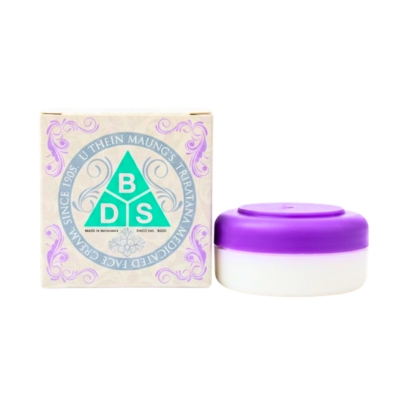 [MT00001] တြိရတနာအလှဆီ